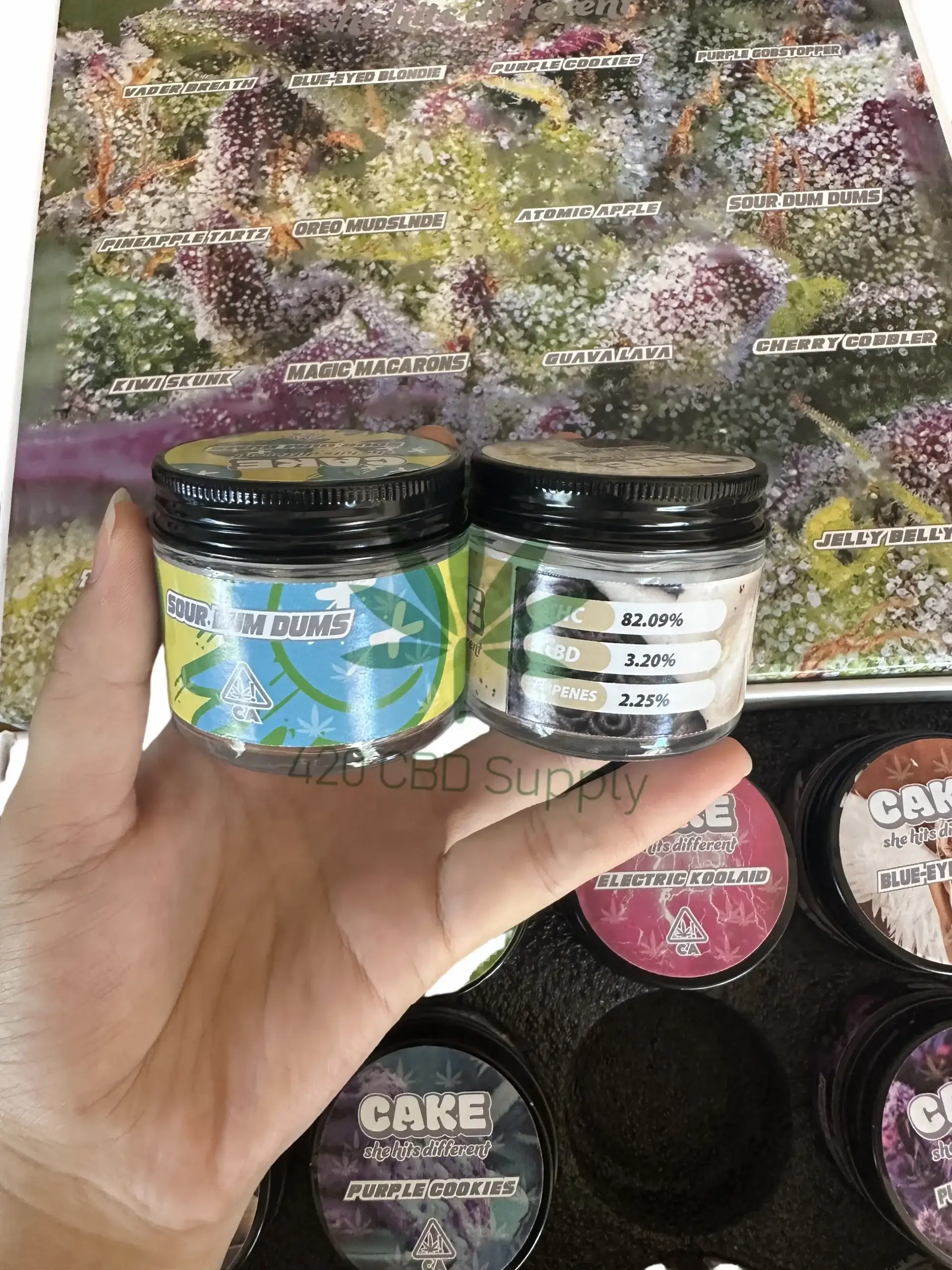 Factory wholesale empty cake she hits different live resin suger glass jar concentrate packaging with master paper box